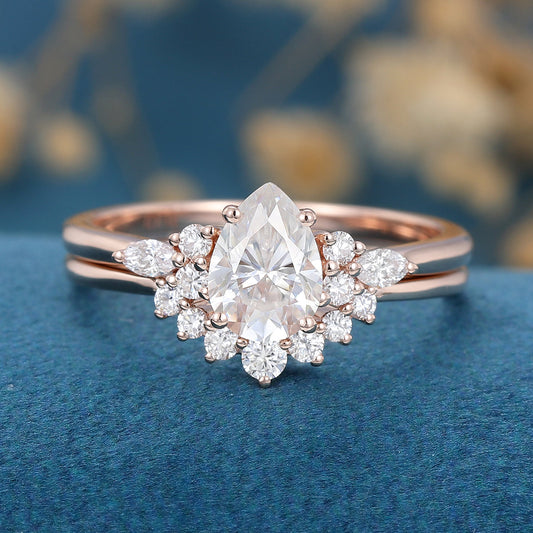 1.0 CT Pear Shaped Moissanite Cluster Bridal Set