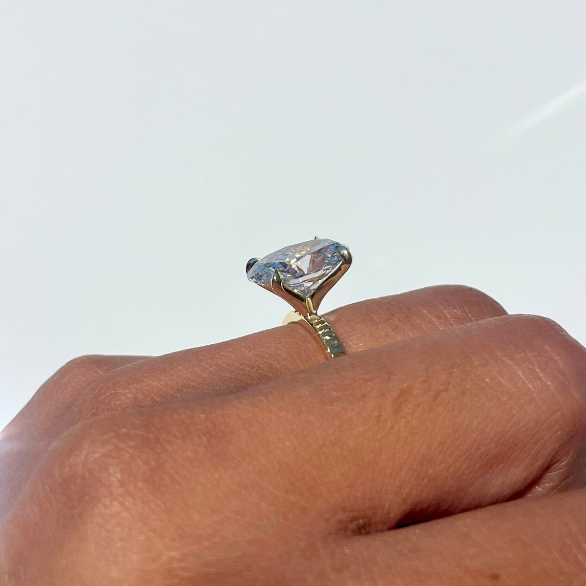 HJ011