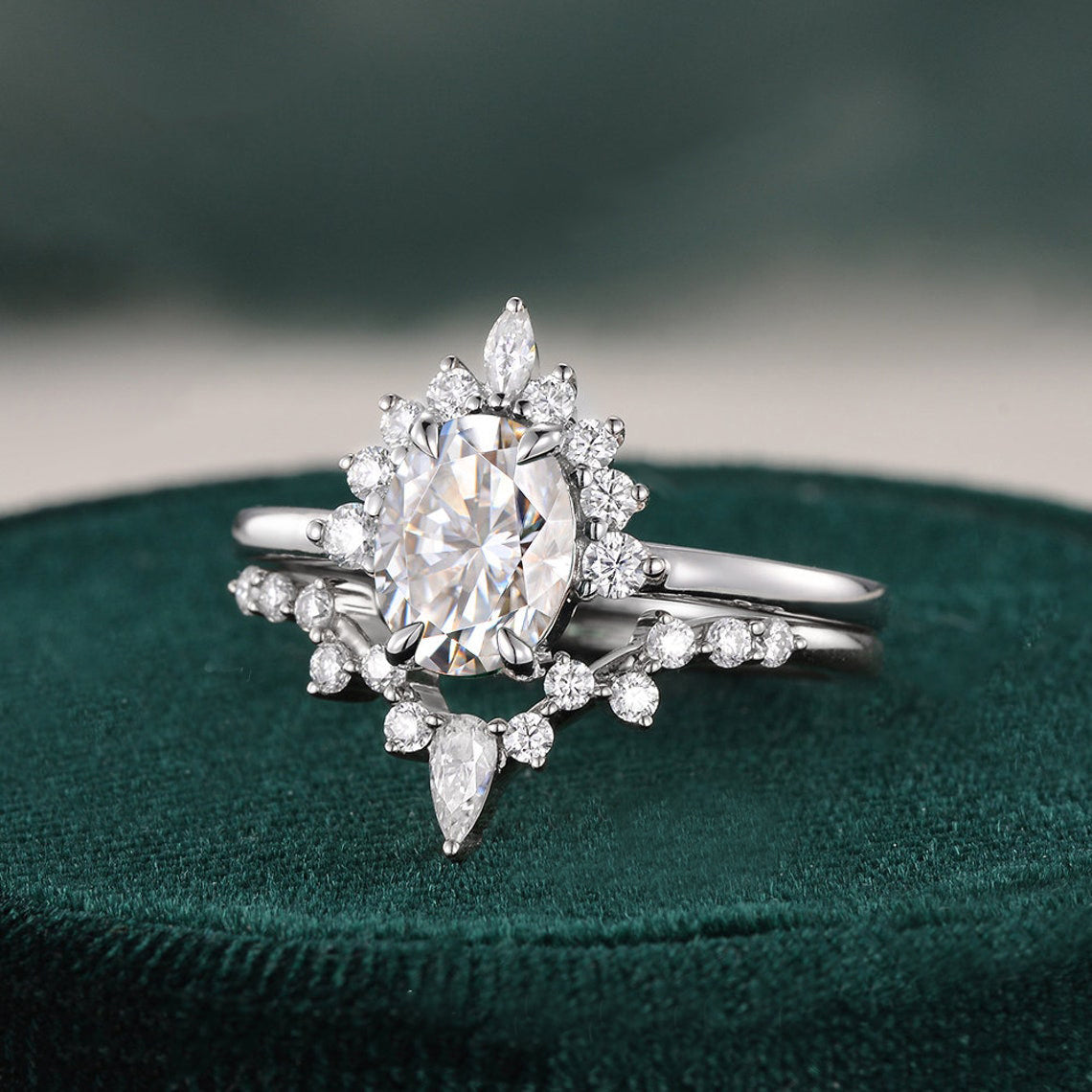 1.50 CT Pear Cut Cluster Moissanite Bridal Ring Set