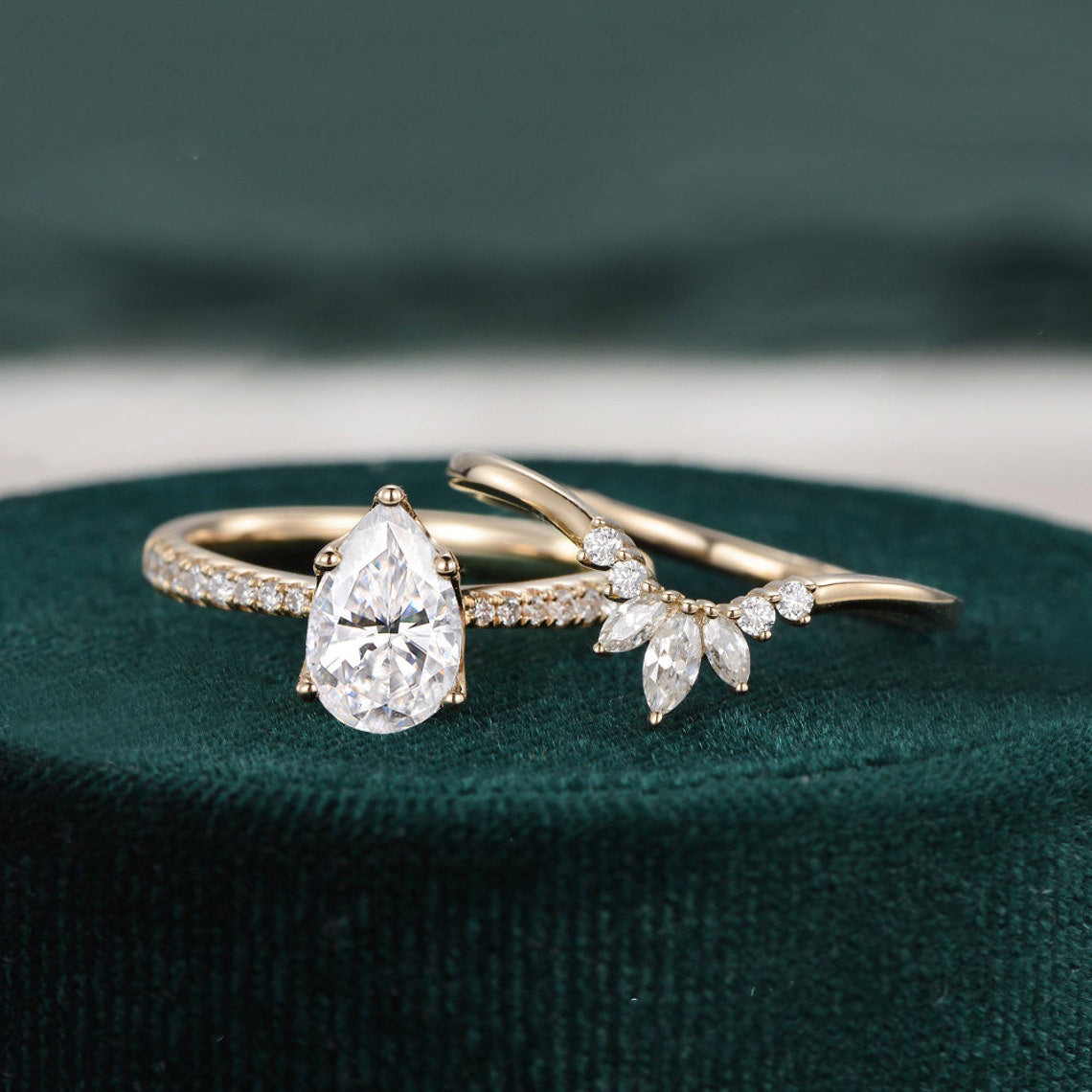 1.0 CT Pear Cut Solitaire Pave Setting Moissanite Bridal Ring Set