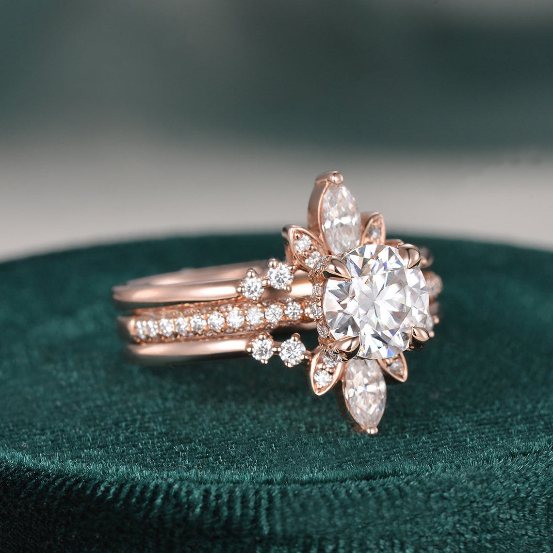 1.0 CT Round Cut Hidden Halo Moissanite Bridal Ring Set
