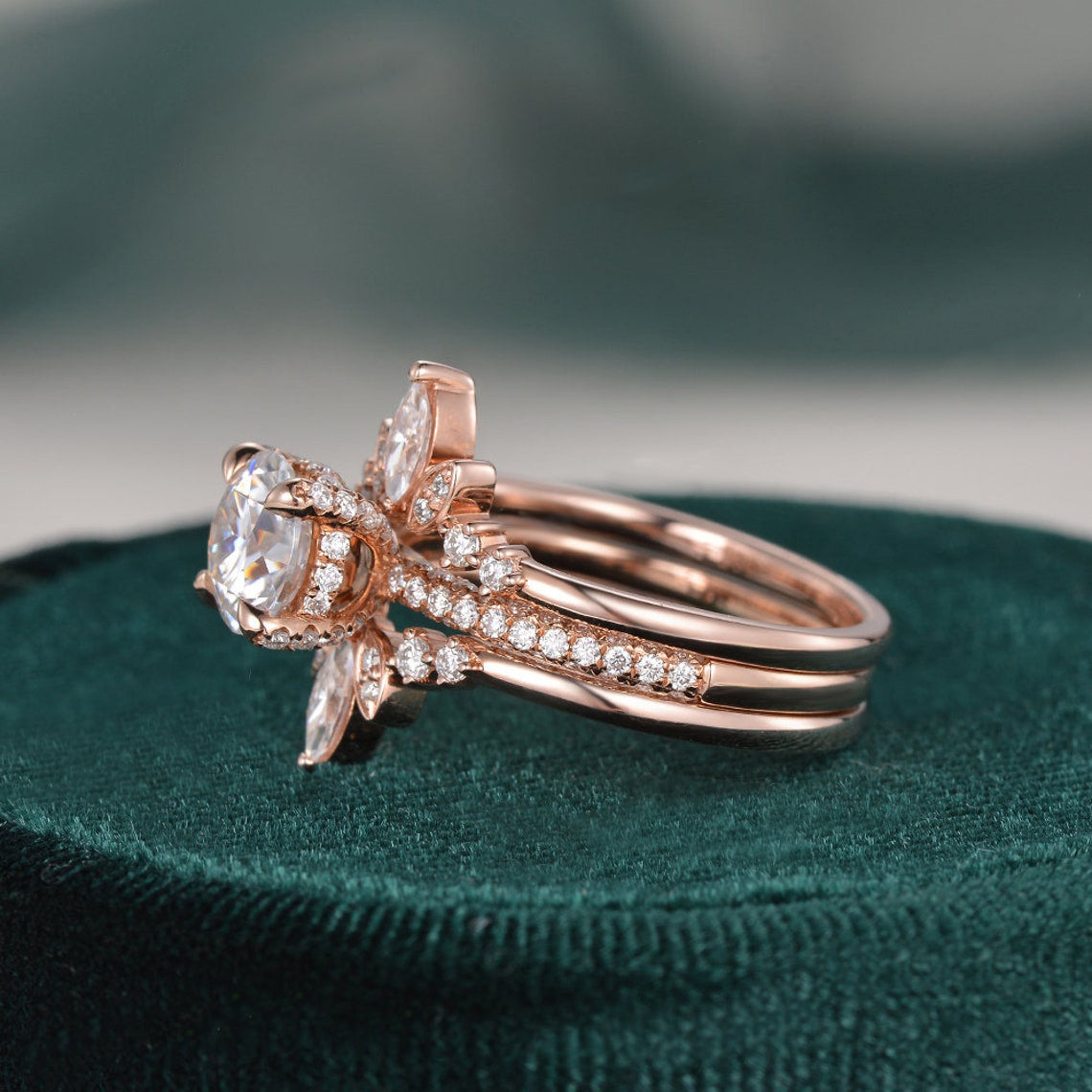 1.0 CT Round Cut Hidden Halo Moissanite Bridal Ring Set