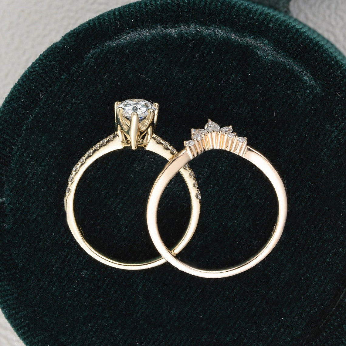 1.0 CT Pear Cut Solitaire Pave Setting Moissanite Bridal Ring Set