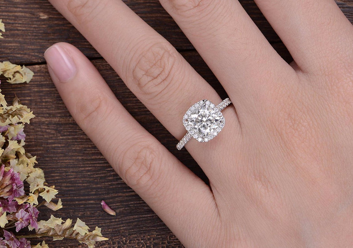 1.0 CT Cushion Cut Halo Moissanite Engagement Ring