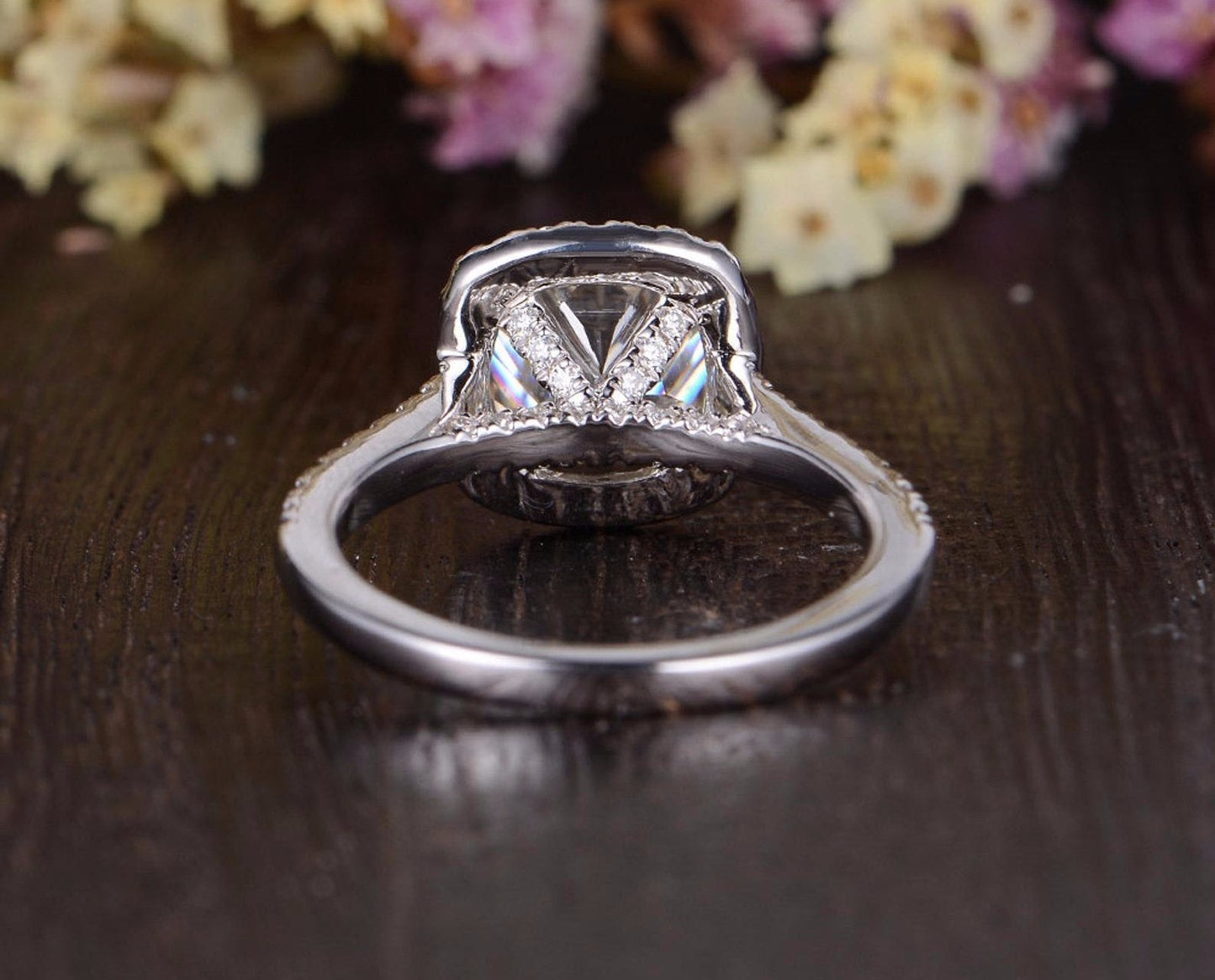 1.0 CT Cushion Cut Halo Moissanite Engagement Ring