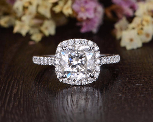 1.0 CT Cushion Cut Halo Moissanite Engagement Ring