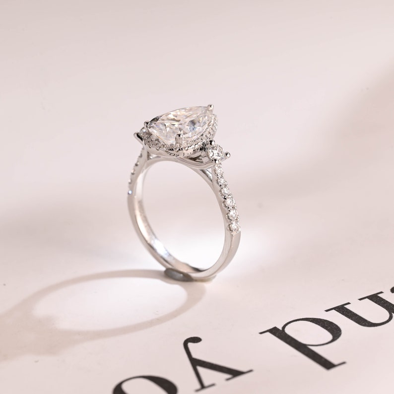 Stunning 1.0 - 2.0 CT Pear Moissanite Engagement Ring with Pave & Halo Design 7