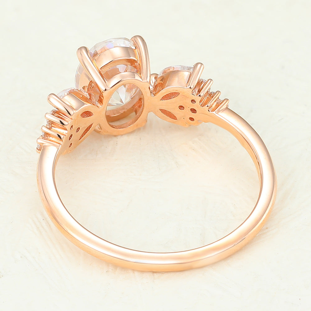1.33 CT Oval Cluster Lab-Grown Diamond Engagement Ring