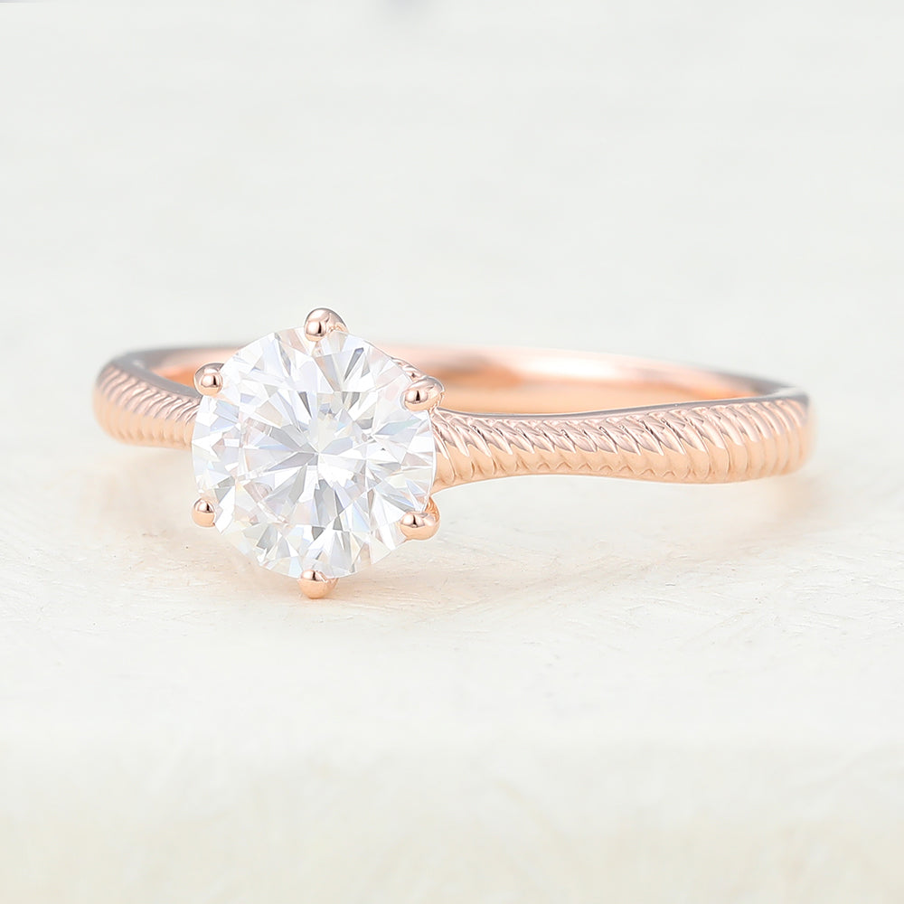 0.88 CT Round Solitaire Lab-Grown Diamond Engagement Ring