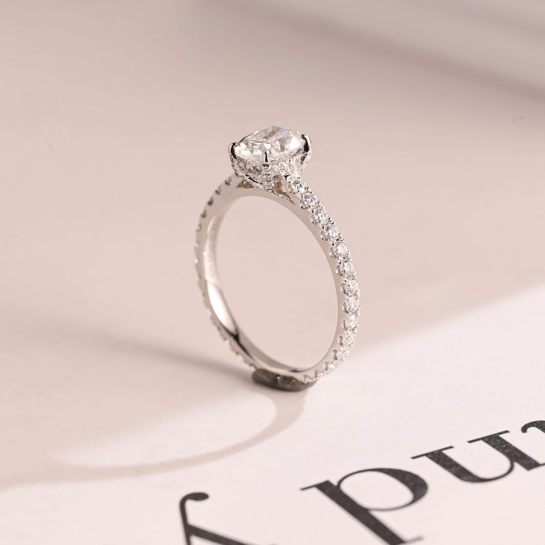 Stunning 1.0 - 2.0 CT Oval Moissanite Engagement Ring with Cathedral Design 7