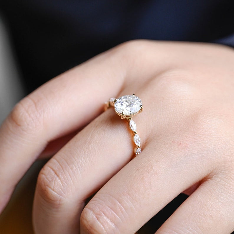 Stunning 1.0 - 2.0 CT Oval Moissanite Engagement Ring with Pave Design 2