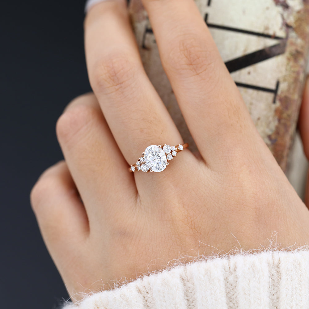 1.33 CT Oval Cluster Lab-Grown Diamond Engagement Ring