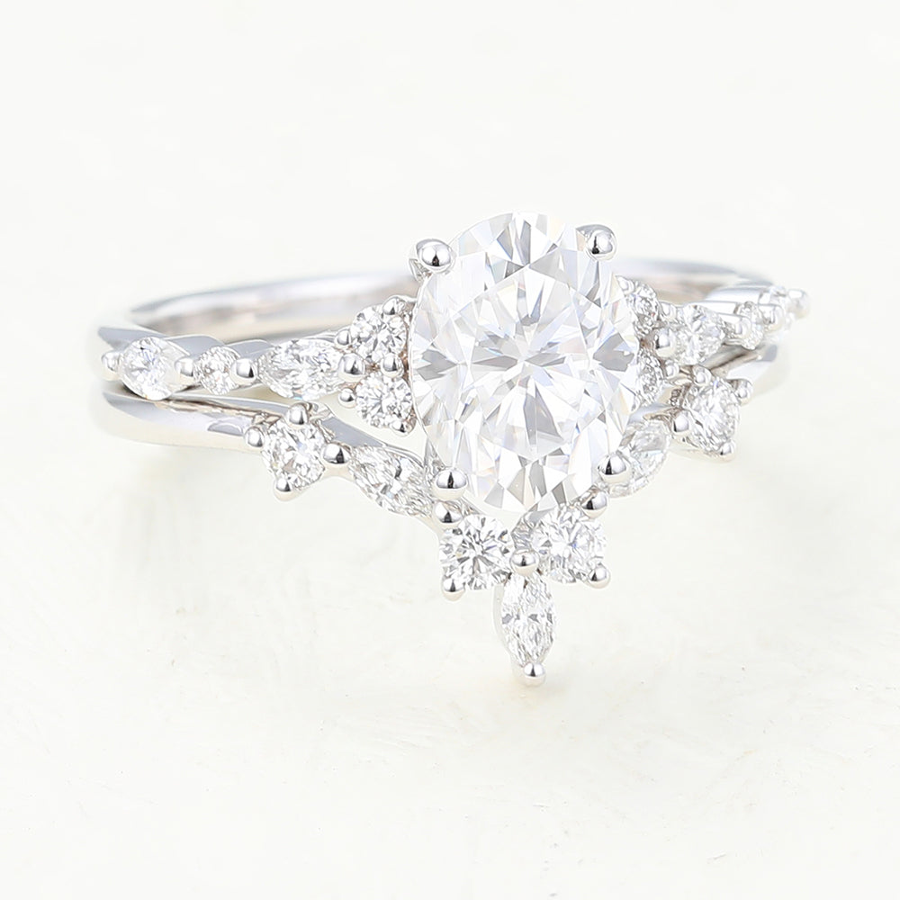 1.33 CT Oval Moissanite Cluster Bridal Ring Set