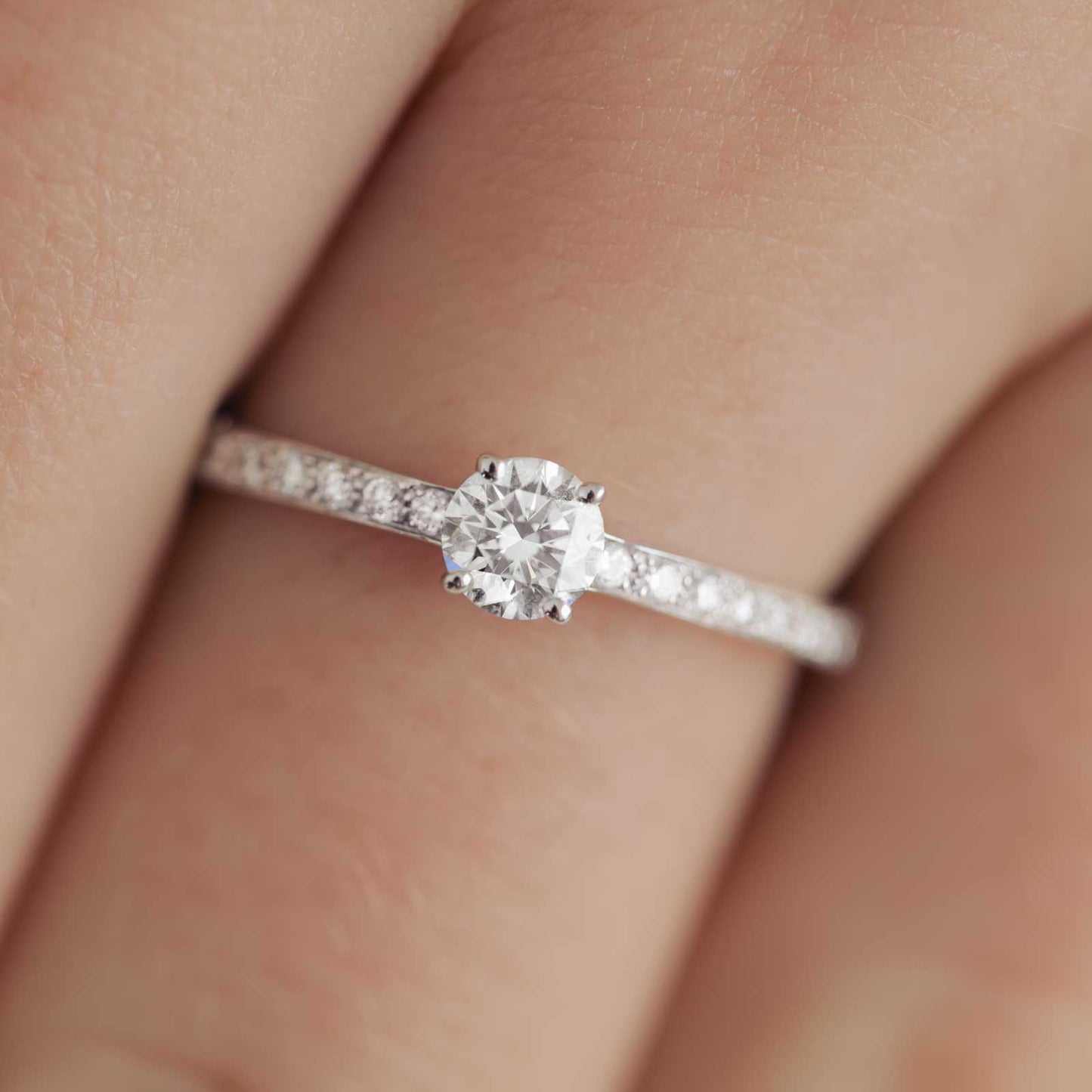 0.30 CT Round Shaped Moissanite Pave Setting Engagement Ring