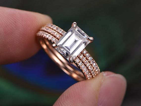 1.0 CT Emerald Cut Solitaire Moissanite Bridal Ring Set