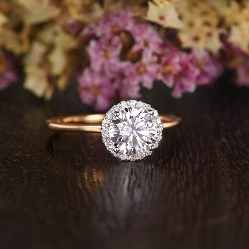 1.90 CT Round Cut Halo Moissanite Engagement Ring