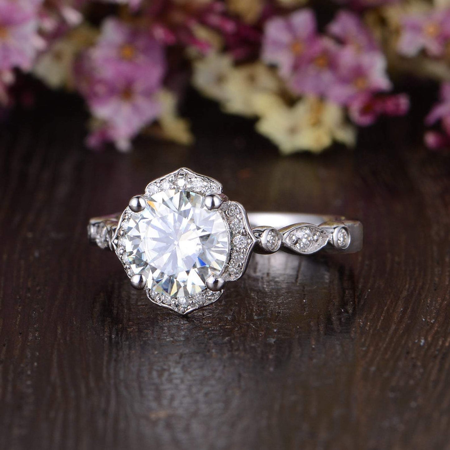 1.60 CT Round Cut Vintage Art Deco Moissanite Engagement Ring