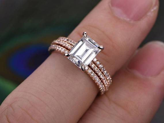 1.0 CT Emerald Cut Solitaire Moissanite Bridal Ring Set